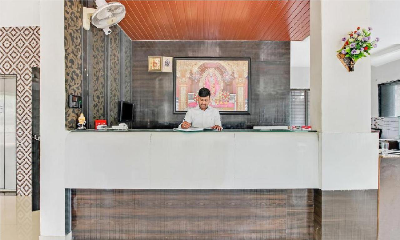 Hotel Wayfare Shirdi Zewnętrze zdjęcie